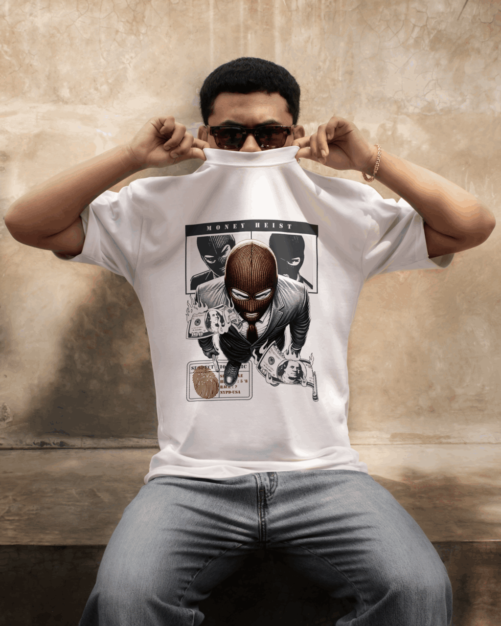 Boxy Tee - Heist Mask Graphic "MONEY HEIST" Streetwear