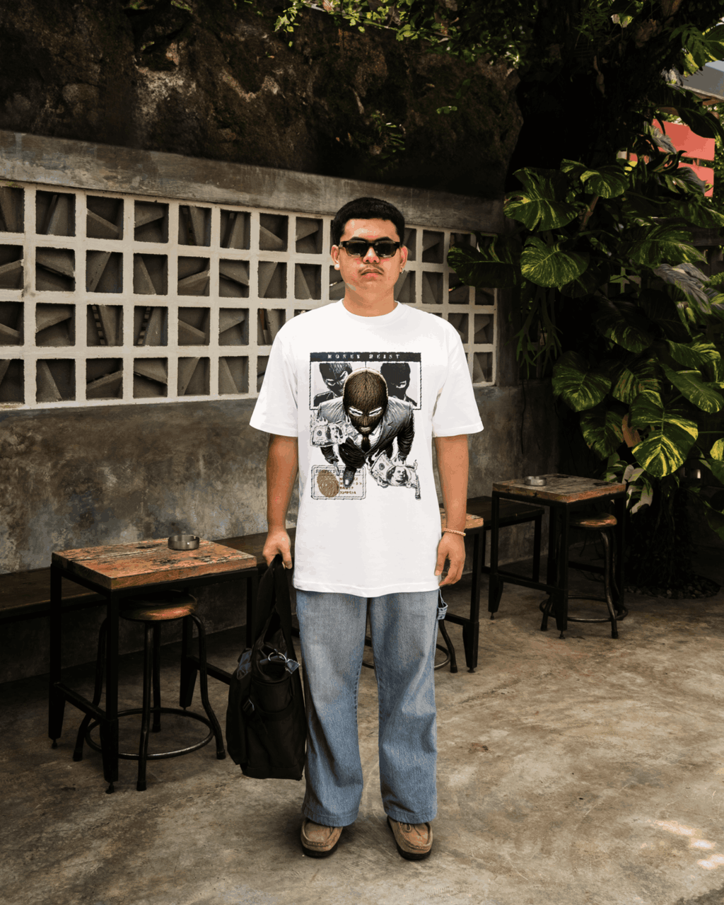 Boxy Tee - Heist Mask Graphic "MONEY HEIST" Streetwear